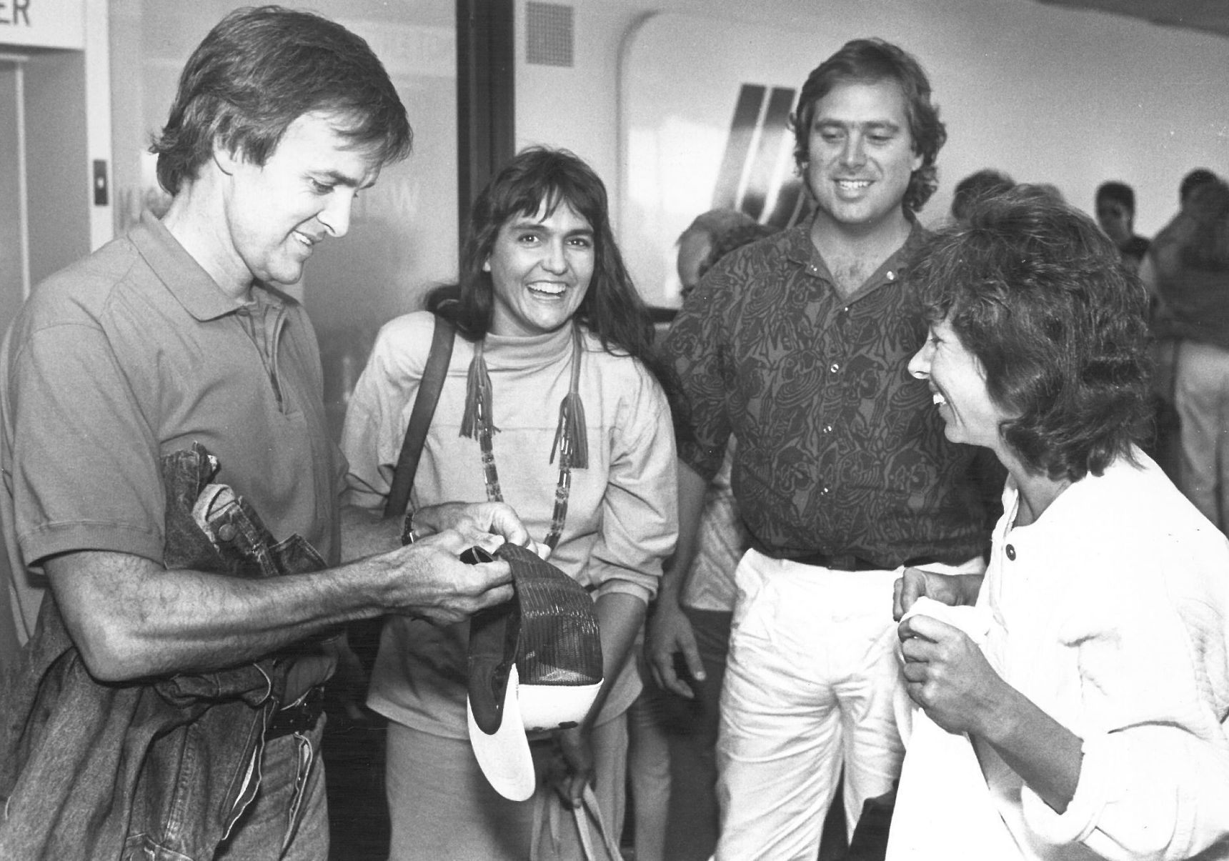 Bob Kerry, Chauffeur